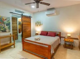 Tres Pipas Beachfront Arrecife, Wifi, AC