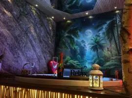 Moonlight Jungle Suit Luxury experience
