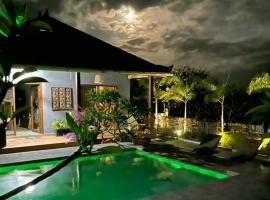 Ombak Resort at Ekas , a luxury surf and kite destination, Close to Inside Ekas beach, hotel di Ekas