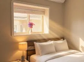 Modern Cozy Suite with AC near Metrotown Burnaby FIFA