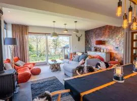The Wolfie Lodge