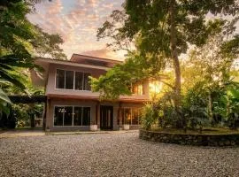 Coffee State Guest House