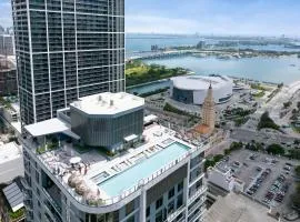 Brand New Condo Downtown Miami