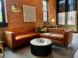 Brick & Bed -Riverfront Lofts, T-205