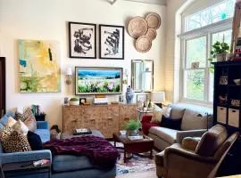 Providence Area Loft Studio - 10 Min to Downtown