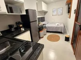 #02 Loft127 -Compacto, equipado, ótima localização
