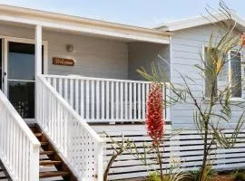 2B at Swansea cosy cottage, outdoor pet friendly
