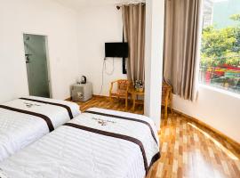 Khách sạn Phương Danh, Hotel in Phú Tài (1)