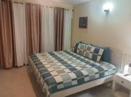 Ocean Waves at Chrisanns Beach Resort