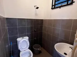 D Alamanda Homestay