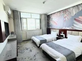 PAI Hotel Chengde Pingquan Central Square