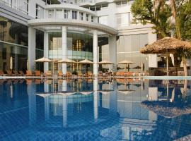 Novotel Ha Long Bay Hotel, viešbutis Halonge