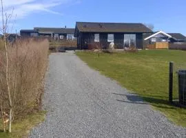 Perfect Holiday Home For Relaxation And Beach