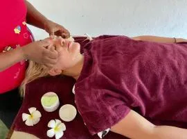 Muthumuni Ayurveda River Resort