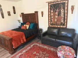 Jungle Room - Mini Suite