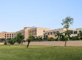 Ramada by Wyndham Bodh Gaya Mahabodhi, hotel di Bodhgaya