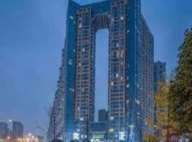 Thank Inn Hotel Sichuan Normal University Chenglong Branch