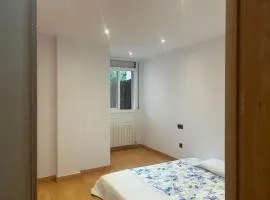 Apartamento a 25 min de Lleida, Montblanc, Poblet y a 50 minutos de Tarragona, Salou