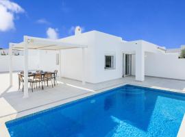 Villa Izarenar, hótel í Cala Blanca