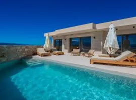 Perfect from all Aspects Villa,Promotional offer