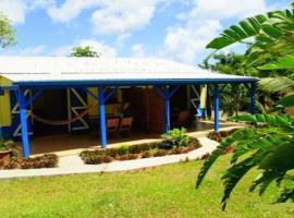 Residence Les Palmiers, B&B in La Trinité