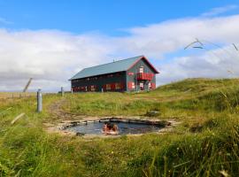 Laugarfell Accommodation & Hot Springs, hotel a Laugarfell
