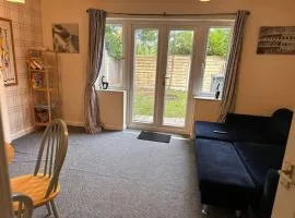 Runcorn cozy 3-bed entire house