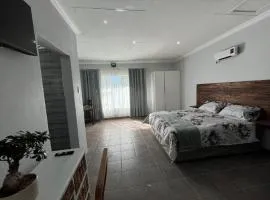 Nightingale Guesthouse Randfontein