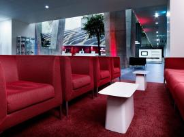 Crowne Plaza Copenhagen Towers by IHG, хотел в Копенхаген