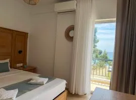 MeThea Seaview Apartments by Greek Pride