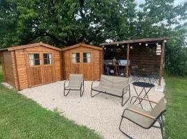 Cabane Taillis - Glamping on a Vineyard - Wooden Cabin