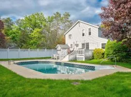 NOCO Village Retreat- Private Pool - 4BR Sleeps 8