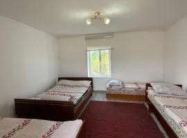Guesthouse''XADICHA''