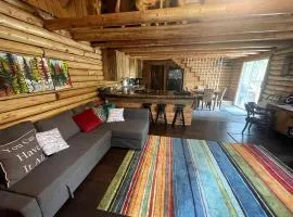 Relaxing Log Cabin Nestled in the Trees near Yellowstone, Idaho