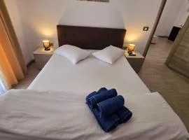 BeachSide Apartment - Pool & Spa Resort langa plaja