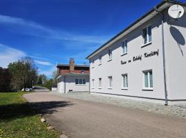 Pension am Bahnhof Kavelstorf, Hotel in Kavelstorf
