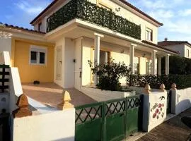 Vio's Home