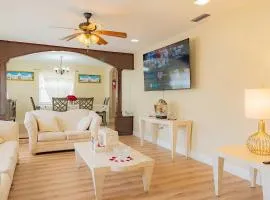 Orlando Cozy Home Near Boombah Sports Plex & Universal Studios