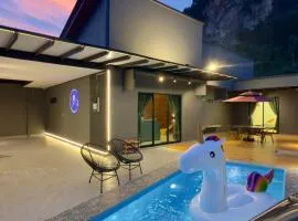 LYL - Tambun Private Pool Homestay
