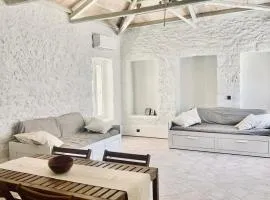 Anna home Elafonisos