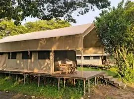 Oloiba Nkuti lodge