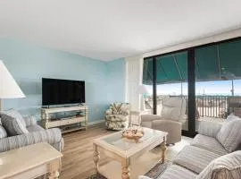 Sea Colony Ocean 1st floor condo with gym pool hot tub & sauna