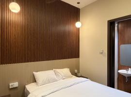 Altha Stay Cokro, hotel v mestu Ngabean