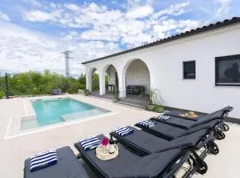 Villa Olivarum