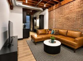 Brick & Bed Riverfront Lofts, T 309