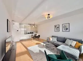 Klingerka Residence Modern City View