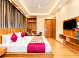 Hotel Rosewood Suites Near Delhi IGI Airport