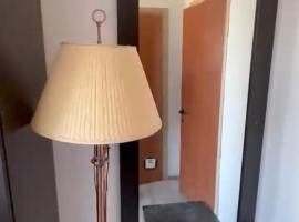 Hotel Amur, hotell i Corbu