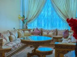 Abraj Dubai - Premium 3BR Stay in Heart of Larache
