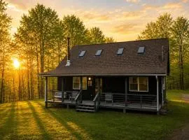 Seventeen Pines - Chic Catskills Cabin with Fireplace & Loft on 17 Acres